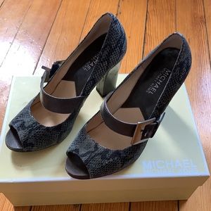 Michael Kors open toe embossed leather hannah maryjane style heels in box EUC